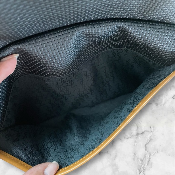 YSL Yves Saint Laurent Clutch Crossbody Bag ✨ - Picture 7 of 15